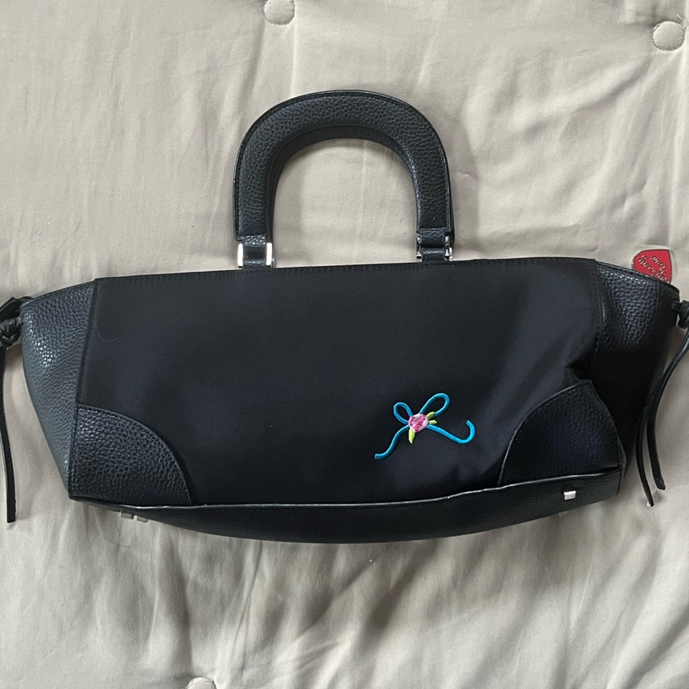 Sydney Love Handbag - Picture 4 of 7